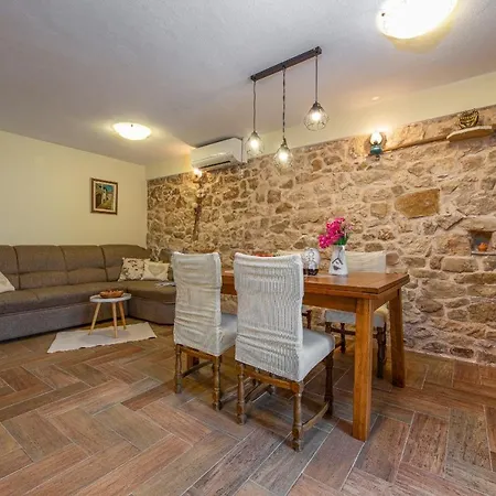 בית נופש Adria Serenity With Hot Tub