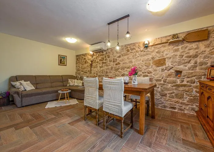 Prázdninový dům Adria Serenity With Hot Tub